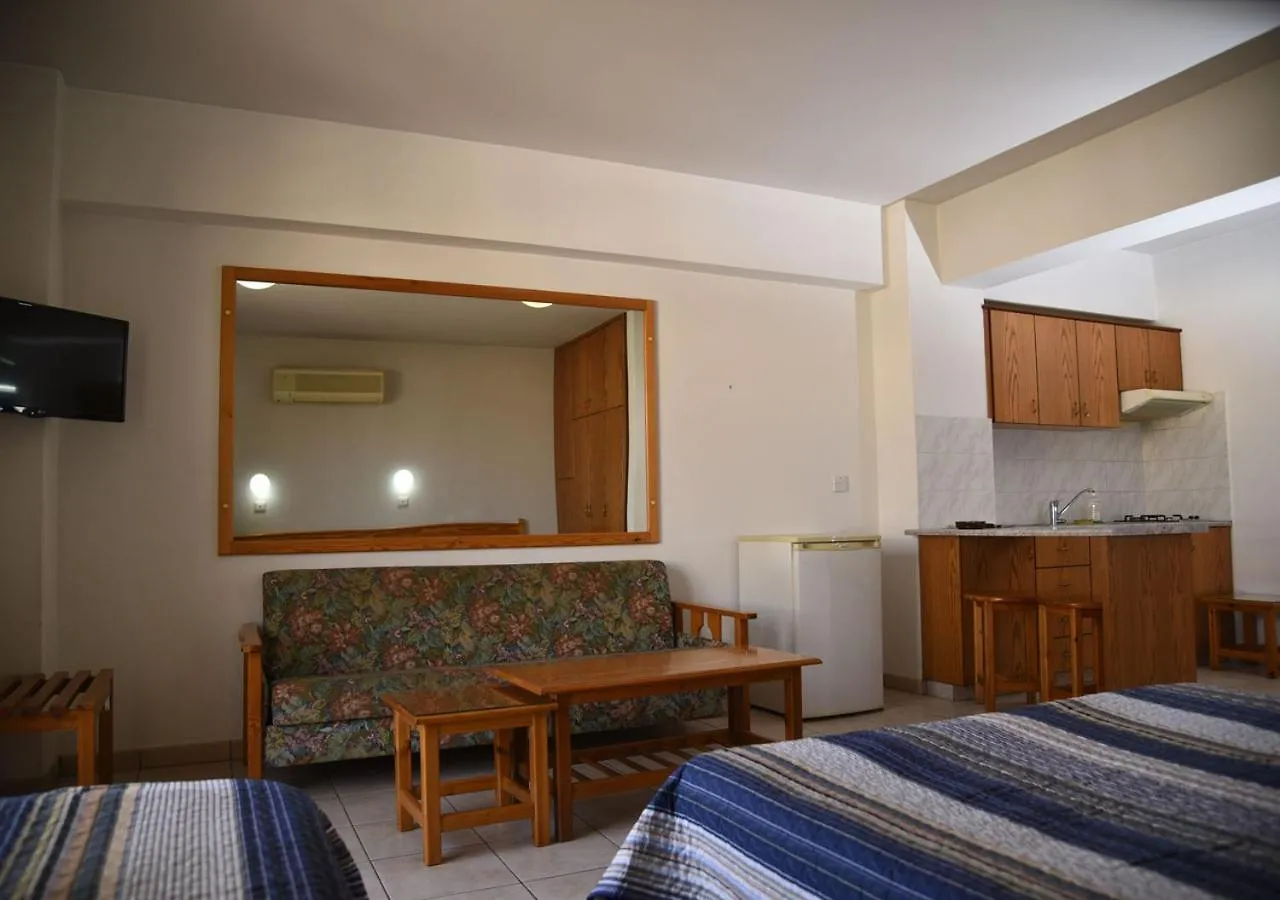 ** Aparthotel Elysso Apartments Larnaca Cyprus